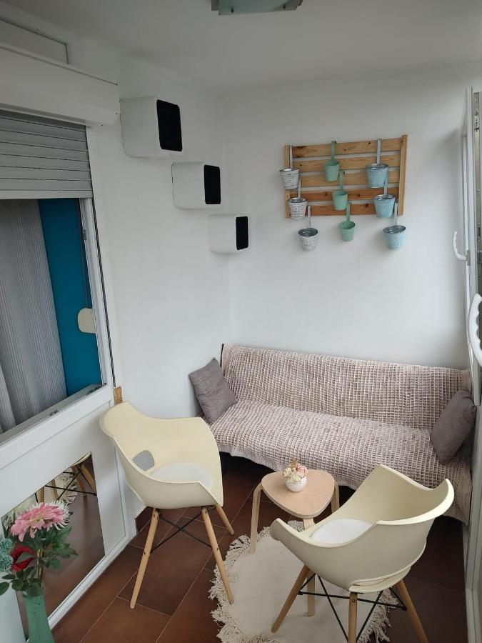 Studio Apartman Karler カルロヴァッツ エクステリア 写真